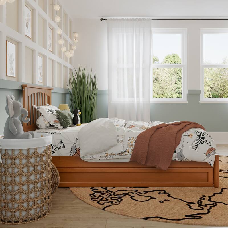 Everett Platform Bed with Panel Footboard and Twin Trundle