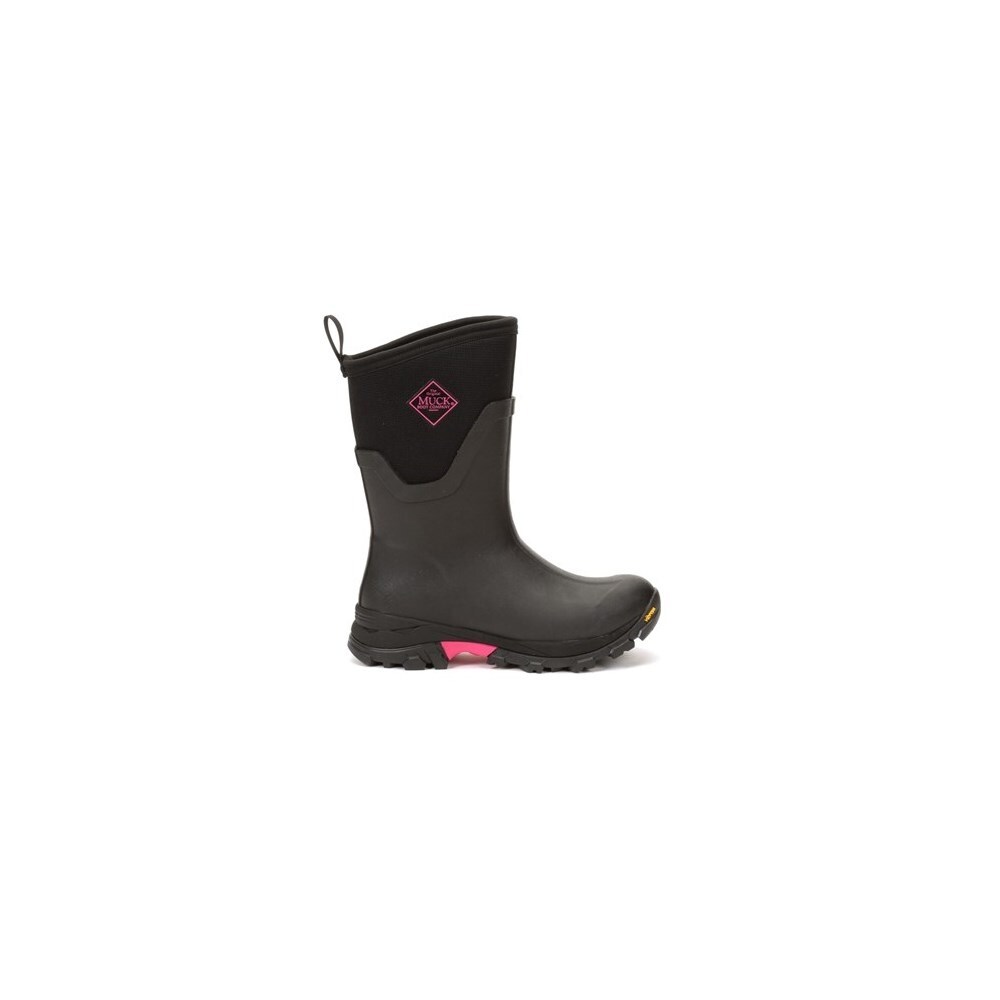hot pink muck boots womens
