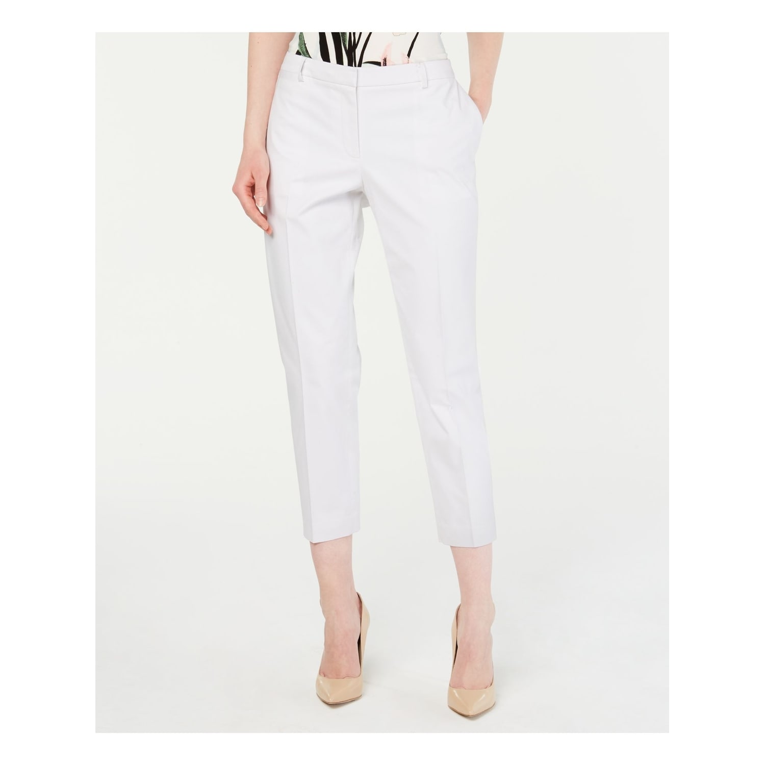 white pants size 4