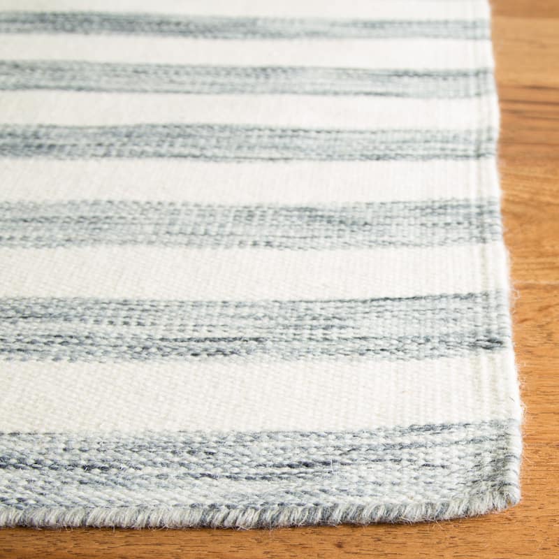 SAFAVIEH Dhurries Aiva Hand-knotted Stripe Area Rug