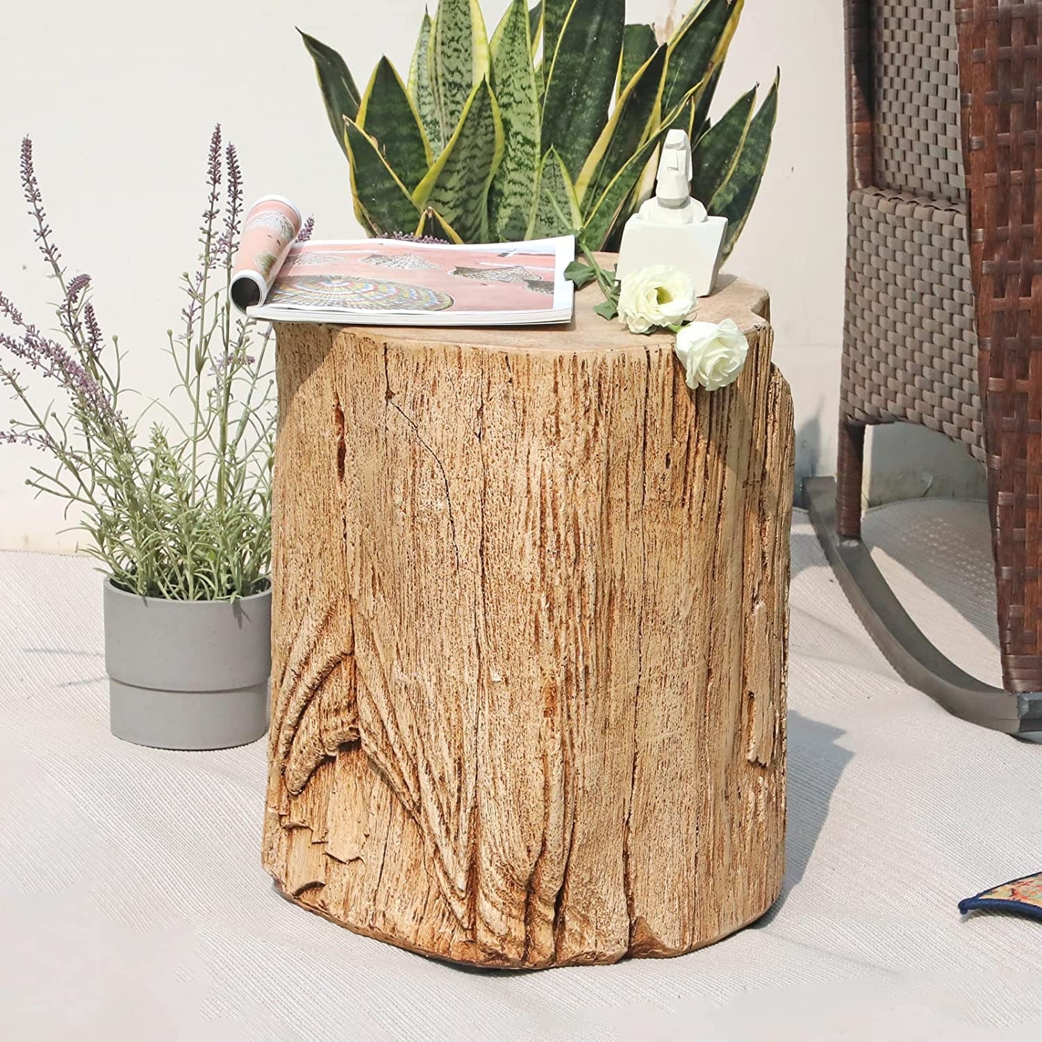 Plant top accent table