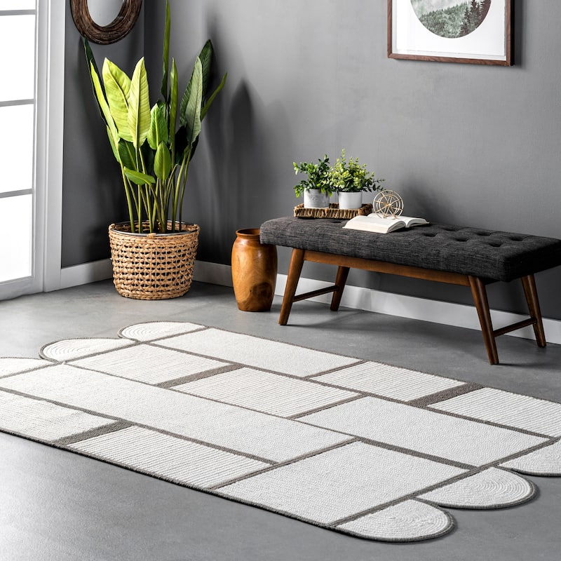 Nuloom Jolynn Modern Braided Shapes Indoor/Outdoor Area Rug