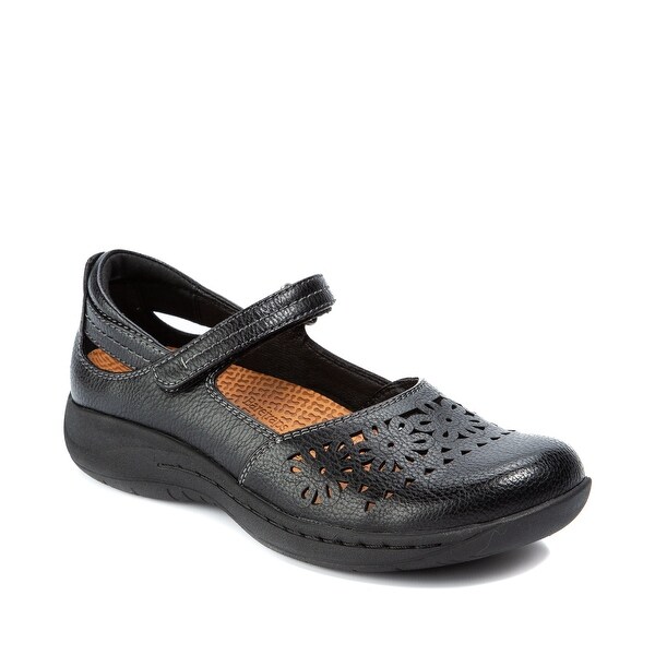 Shop Baretraps Jennings Women�s FLATS Black Overstock