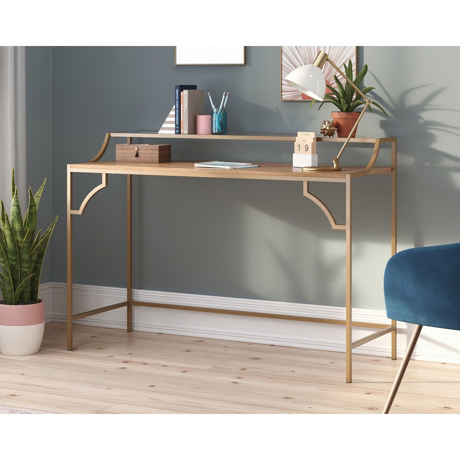 International Lux Writing Desk Sm 3a