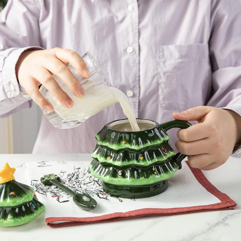 Glitzhome 6.5"H Christmas Ceramic Tree Mug with Lid and Spoon