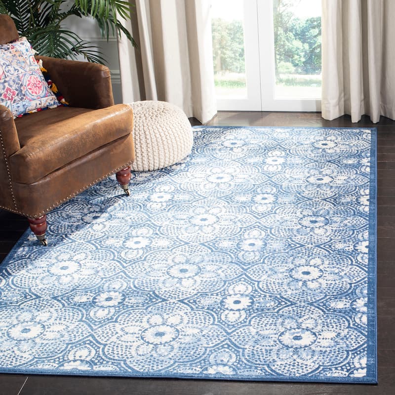 SAFAVIEH Brentwood Cira Traditional Oriental Rug