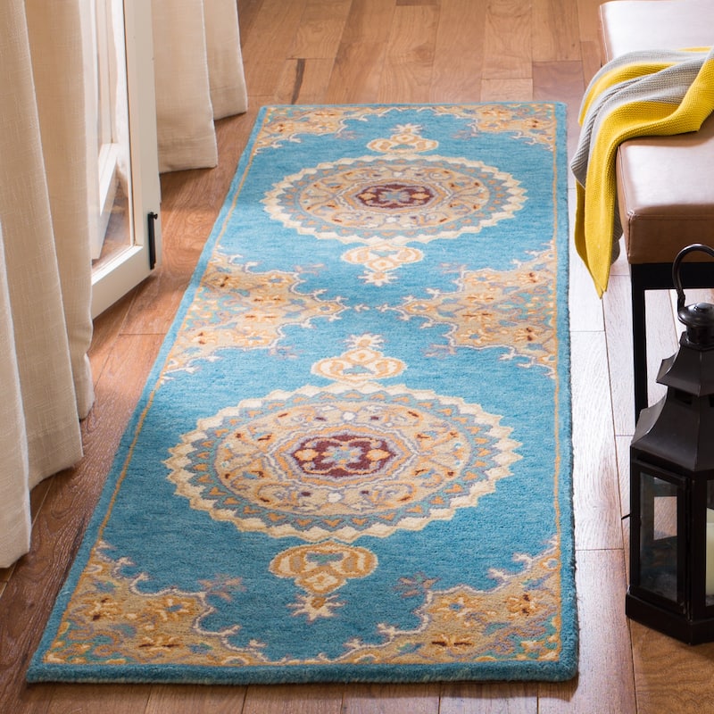 SAFAVIEH Handmade Heritage Fretwork Traditional Oriental Wool Rug - 2'3" x 8' Runner - Blue/Beige