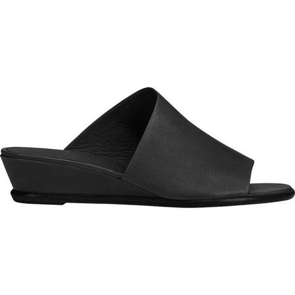 vince duvall sandal