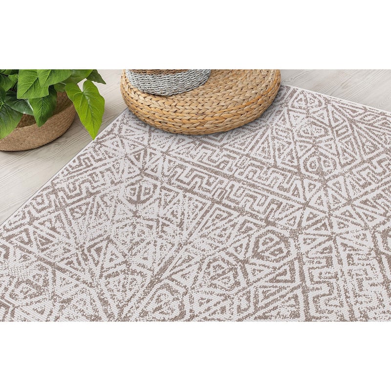 World Rug Gallery Contemporary Geometric Indoor/Outdoor Area Rug