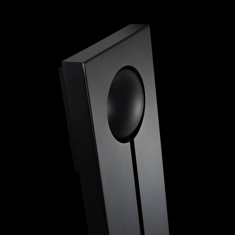 Keyhole 16in LED Outdoor Wall Light 3000K in Black/Textured Brushed Nickel