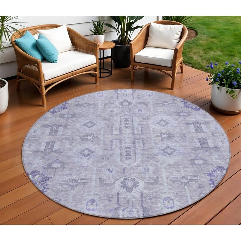 HomeRoots Oriental Traditional Rectangle Outdoor Rug - 8' Round