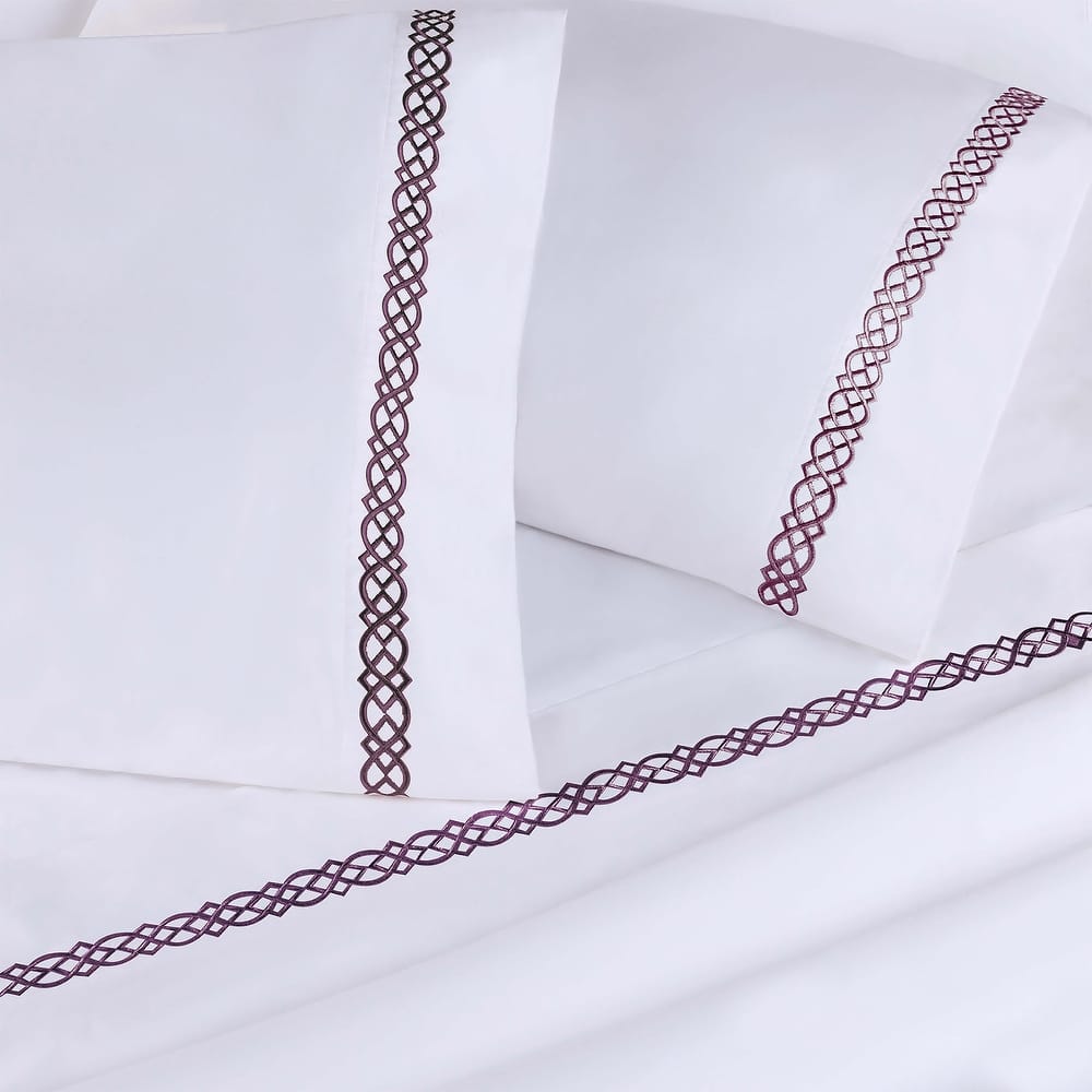 Superior Egyptian Cotton 1000 Thread Count Embroidered Scroll Pillowcases (Set of 2)