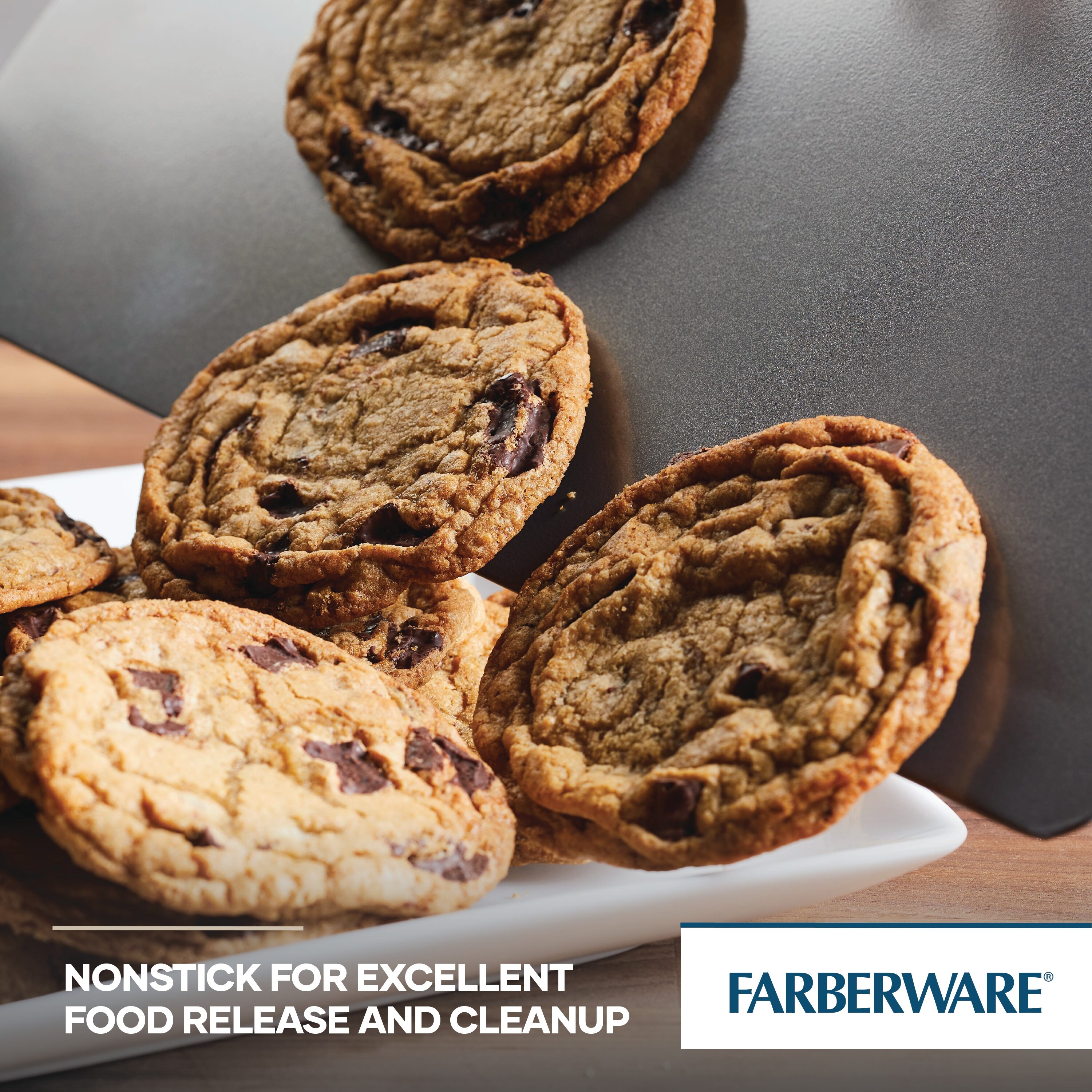 Farberware GOLDEN BAKE Bakeware Nonstick Rectangular Cake Pan with Lid 9 Inch x 13 Inch Gray On Sale Bed Bath Beyond 38408935