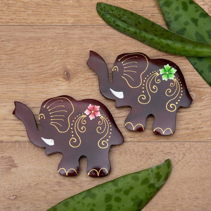 Novica Handmade Paradisial Elephants Wood Magnets (Set Of 2)