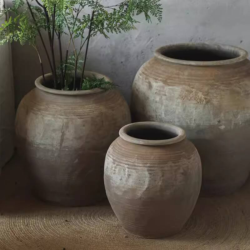 RusticReach Round Earthenware Pot