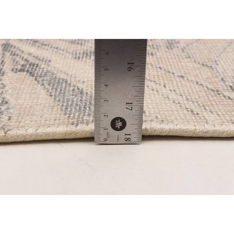 ECARPETGALLERY Hand-knotted Kashkuli Gabbeh Beige Silk Rug - 5'0 x 8'1