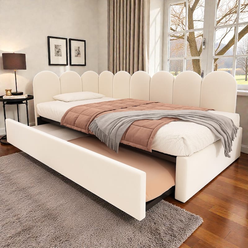 Twin Upholstered Daybed with Pull-Out Trundle, Velvet Sofa Bed for Small Spaces, Guest Bed with Metal Slatted Frame