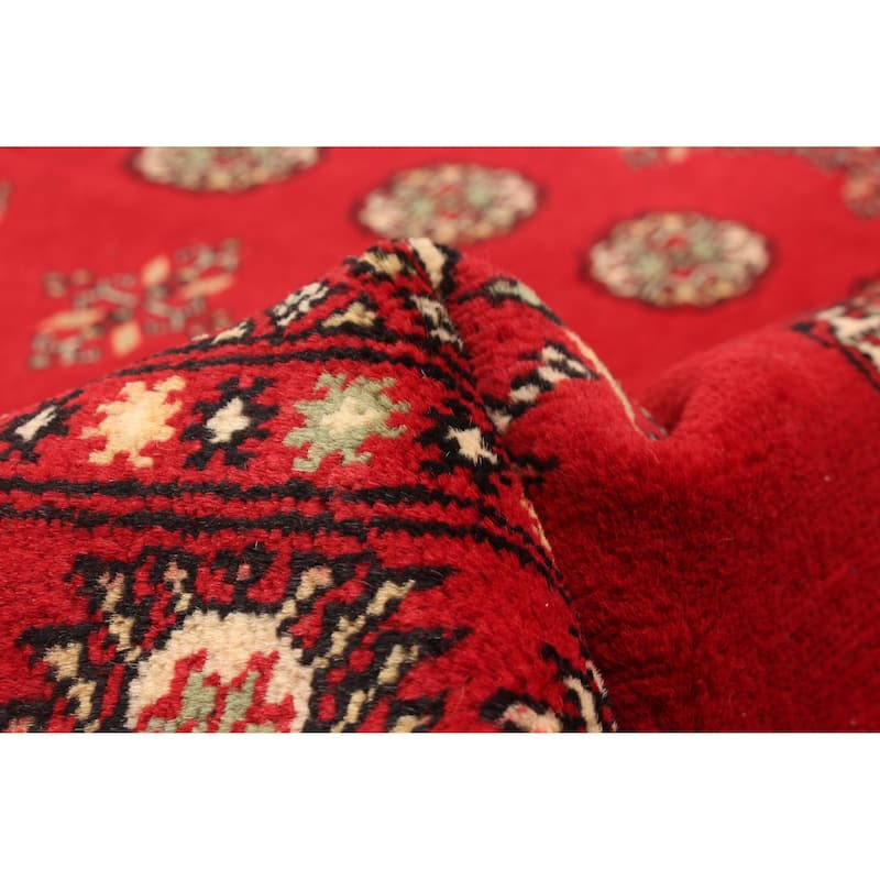 ECARPETGALLERY Hand-knotted Peshawar Bokhara Red Wool Rug - 4'7 x 6'8