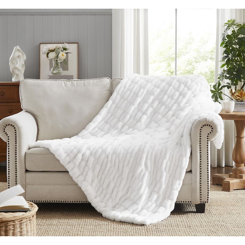 Nanshing Yoona Faux Fur Reversible Throw Blanket - White