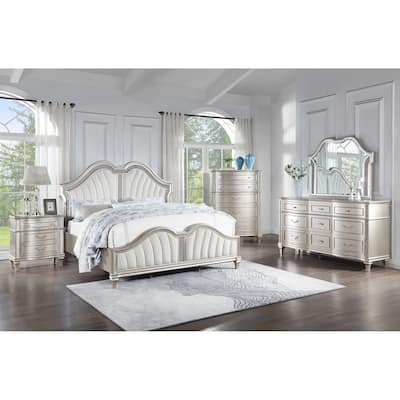 Katerina Ivory and Silver Oak 3-piece Upholstered Platform Bedroom Set