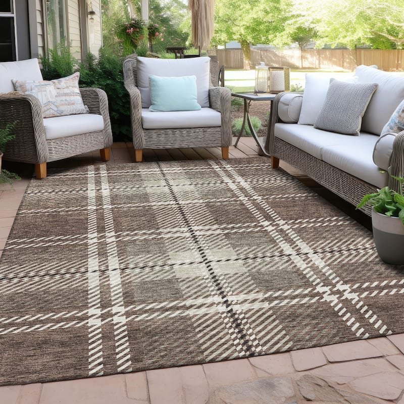 Machine Washable Indoor/ Outdoor Chantille Plaid Cozy Rug - Brown - 5' x 7'6"