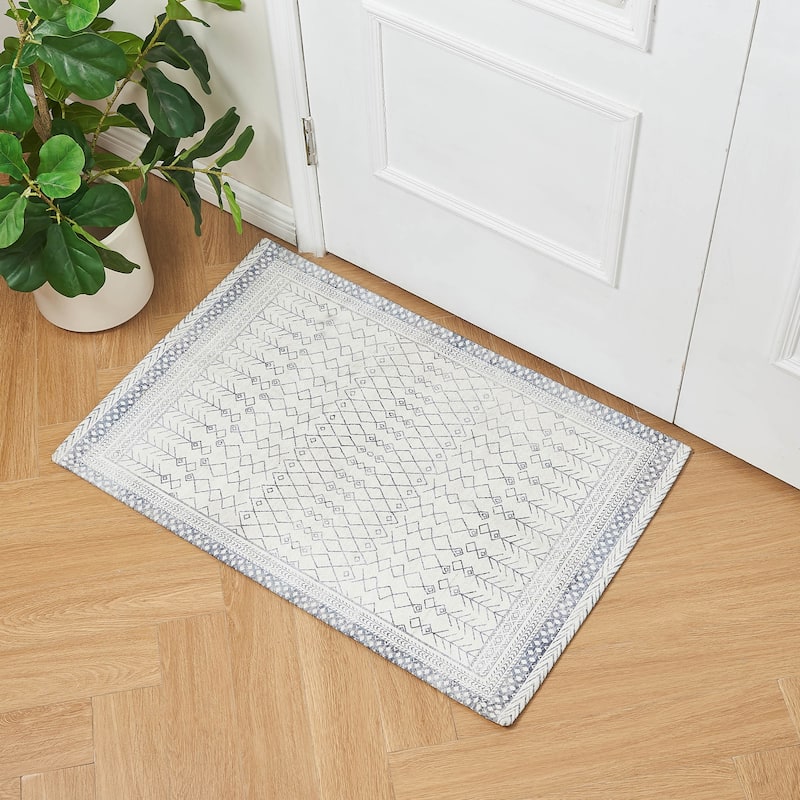 Linery & Co. Machine Washable Slip Resistant Vintage Inspired Patterned Accent Rugs