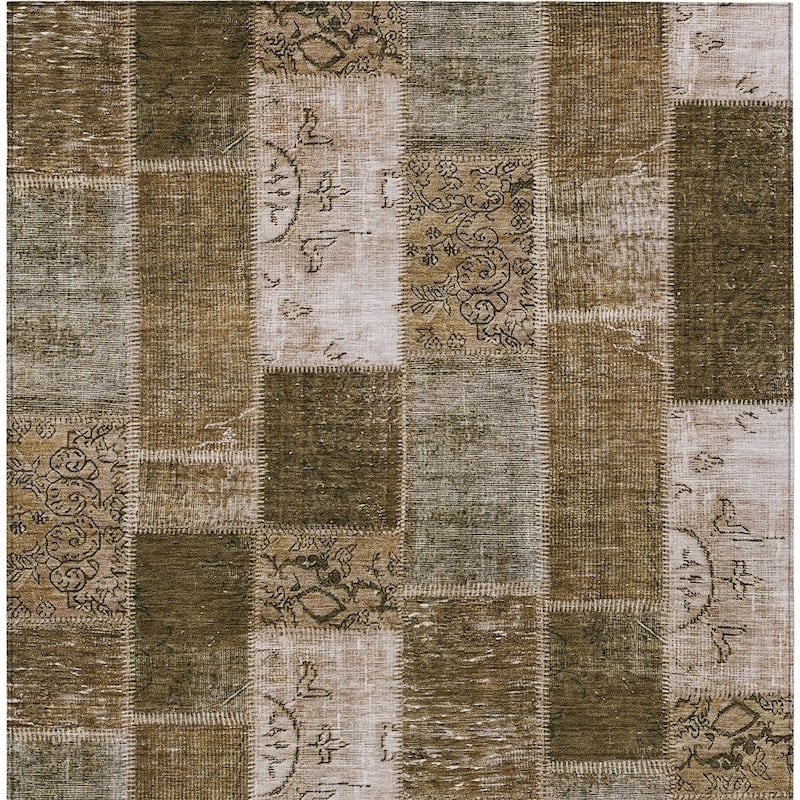 HomeRoots Patchwork Traditional Rectangle Outdoor Rug