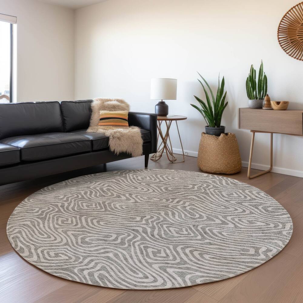 Machine Washable Indoor/ Outdoor Modern Trance Chantille Rug