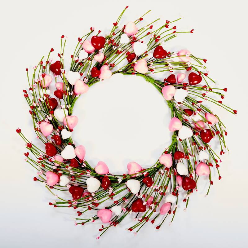 20" Valentine's Hearts and Pips and Berries Wreath