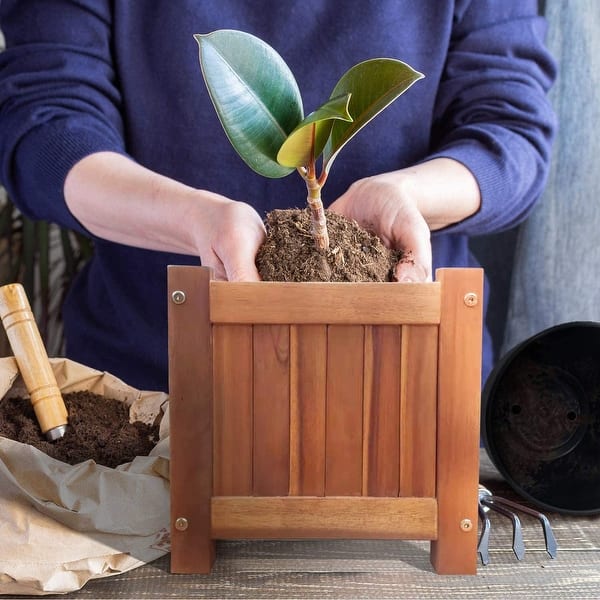 Outdoor Planters, Pots & Garden Tools for the Patio