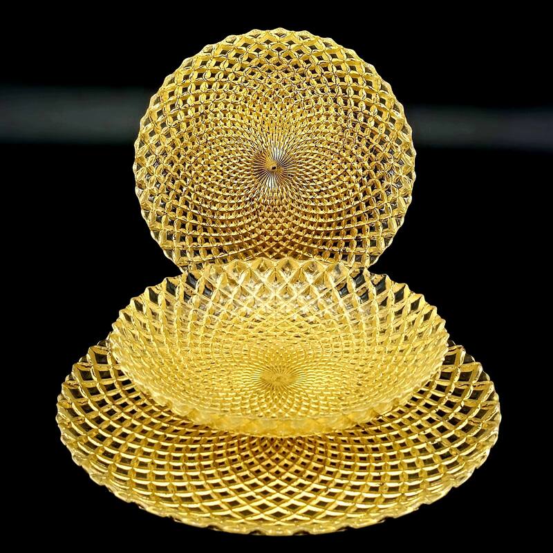 Unique Diamond Pattern Glass Dinner Set Perfect for Everyday Dining and Special Occasions