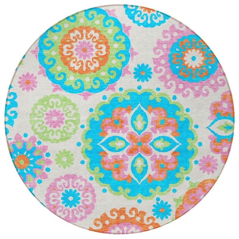 HomeRoots Floral Medallion Transitional Rectangle Outdoor Rug