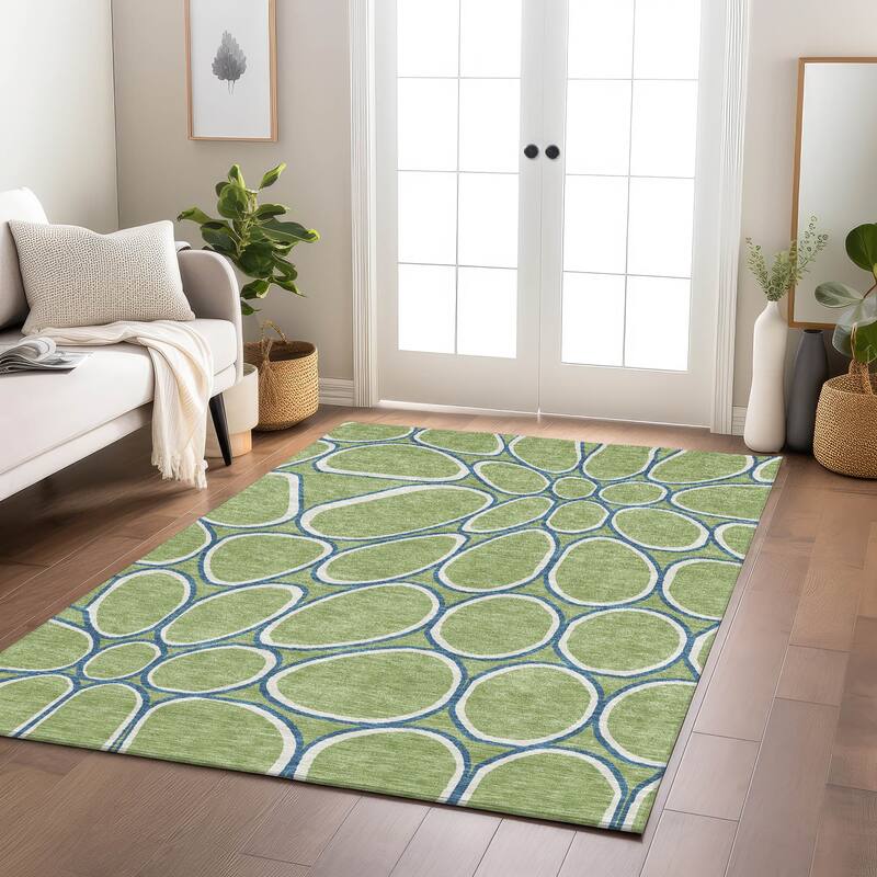 Machine Washable Indoor/ Outdoor Modern Bubbles Chantille Rug