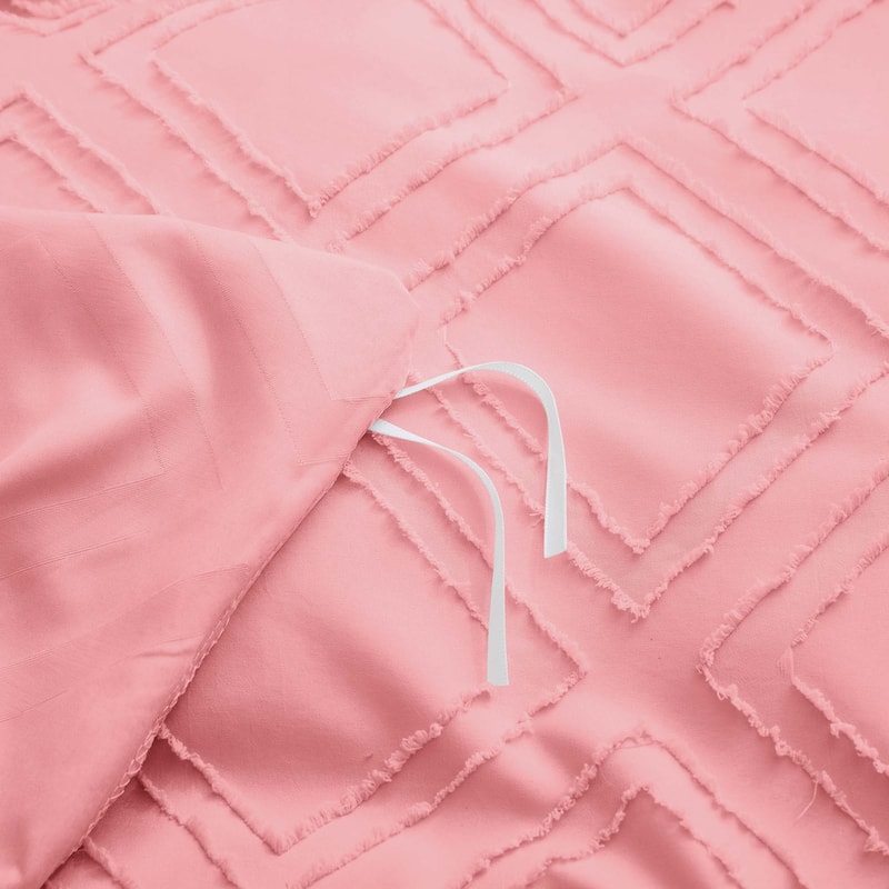 3 Piece Tufted Clipped Jacquard Geometric Oversized Duvet Cover Set