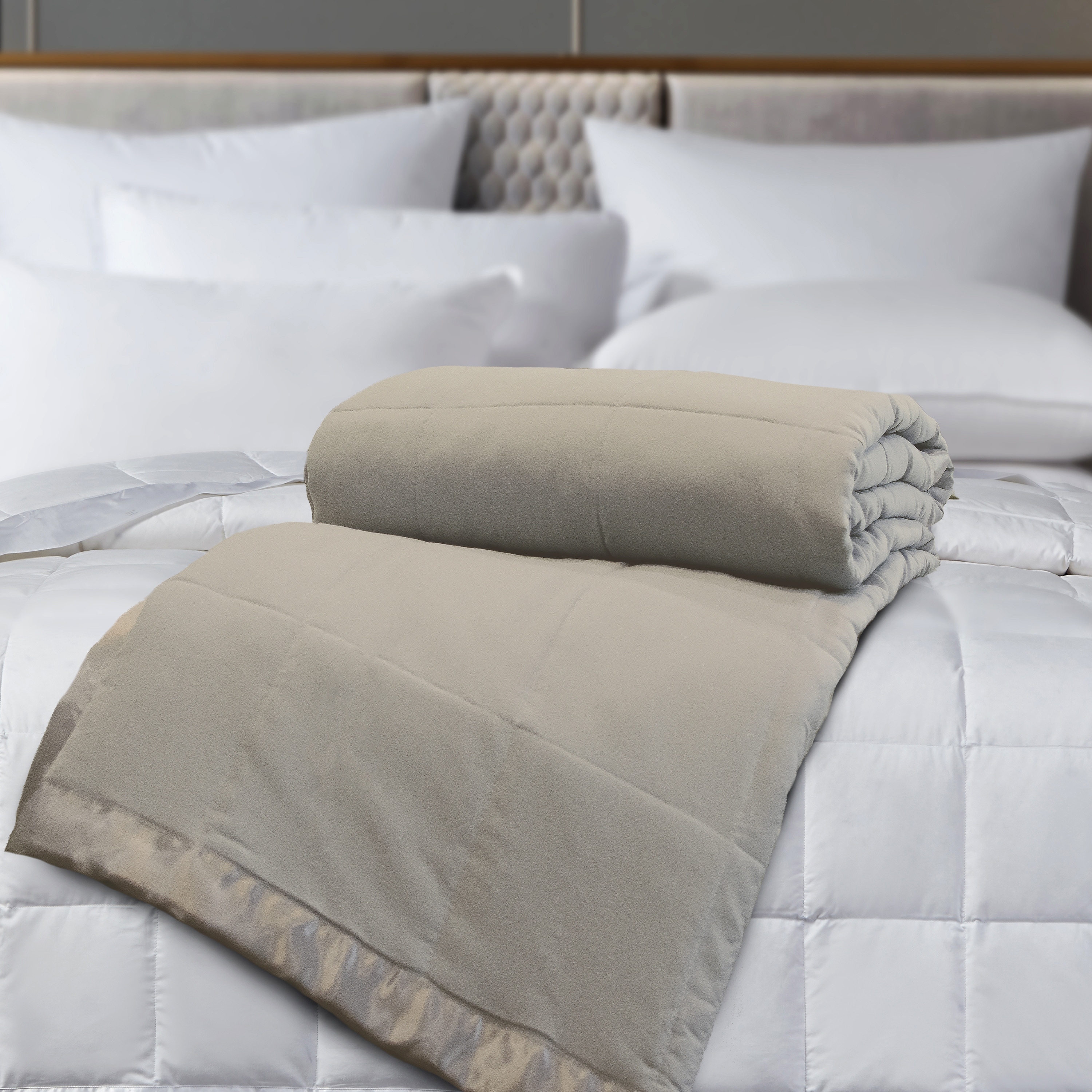 Microfiber down alternative blanket cheap