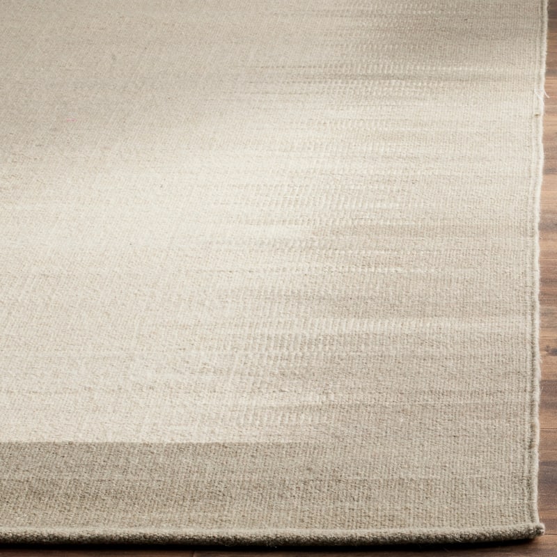 SAFAVIEH Handmade Flatweave Kilim Kristien Wool Rug