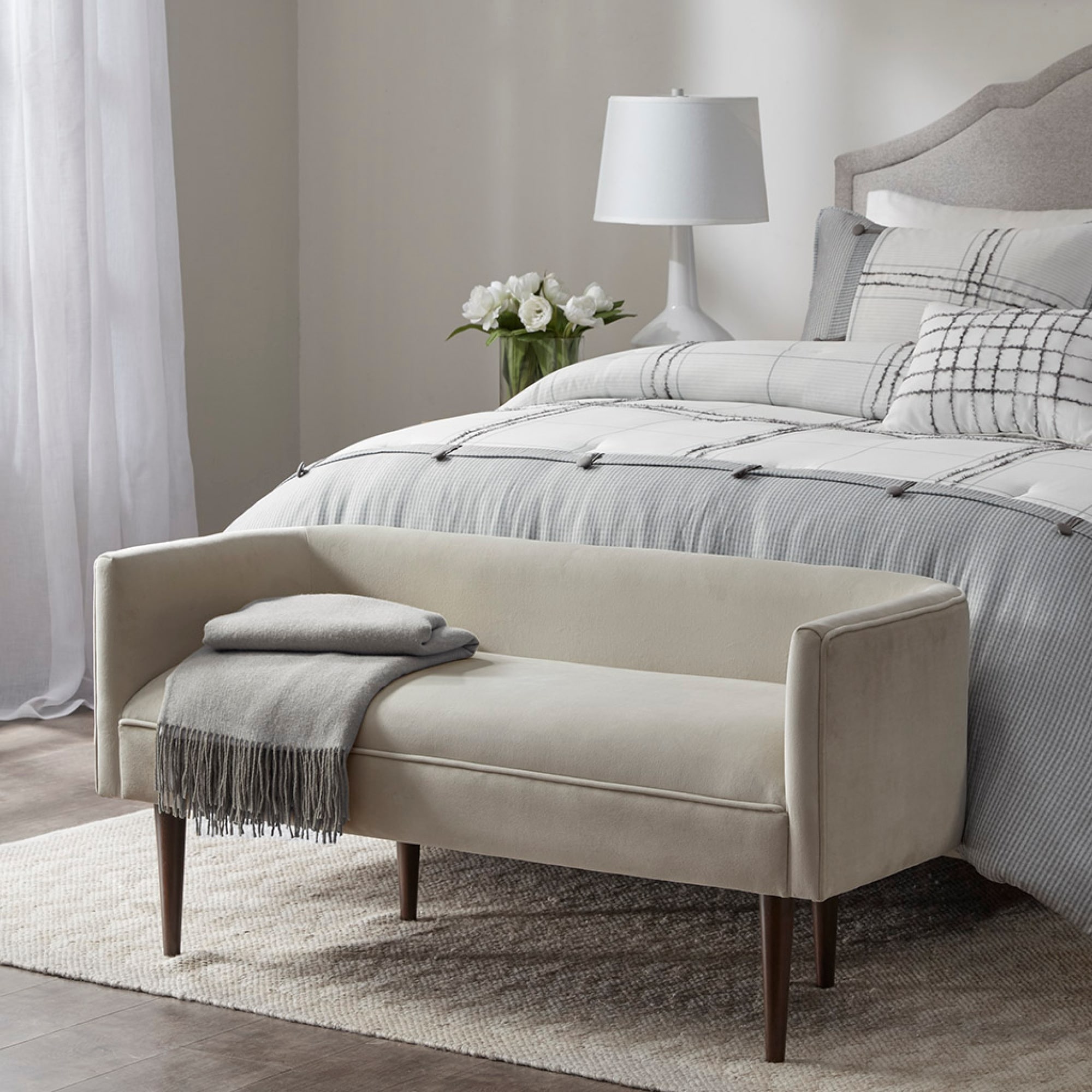 Roomfitters 49-Inch Upholstered Velvet Accent Bench, Solid Wood Legs in Morocco Finish, Cream