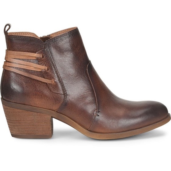 Comfortiva kinsley bootie 2025