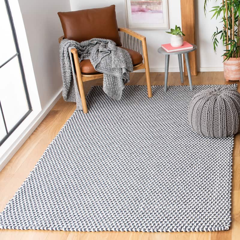 SAFAVIEH Hand-Woven Salem Jeana Casual Cotton Rug - 5' x 8' - Dark Blue