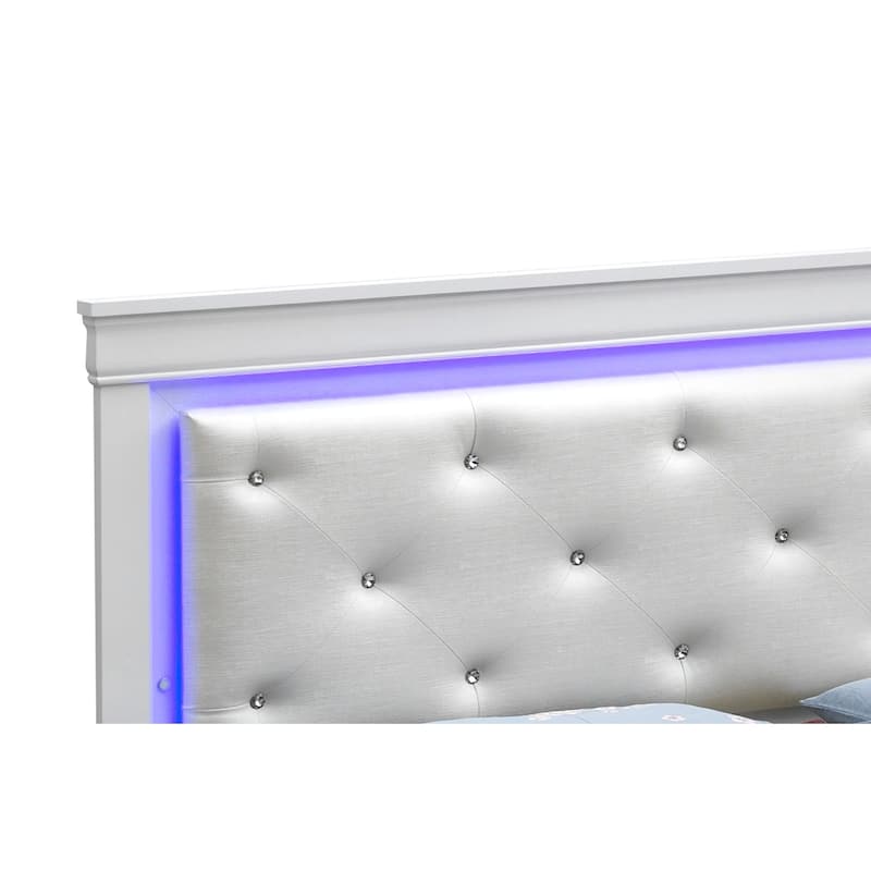 Jewel Tufted Full Panel Bed with LED Light - 85" - Silver