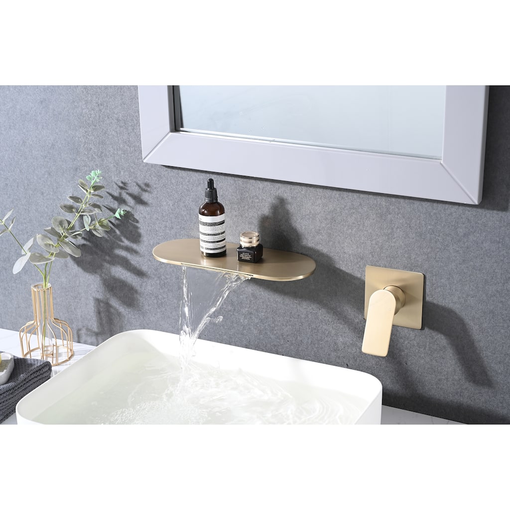 Modern Wall Mount Bathtub Faucet