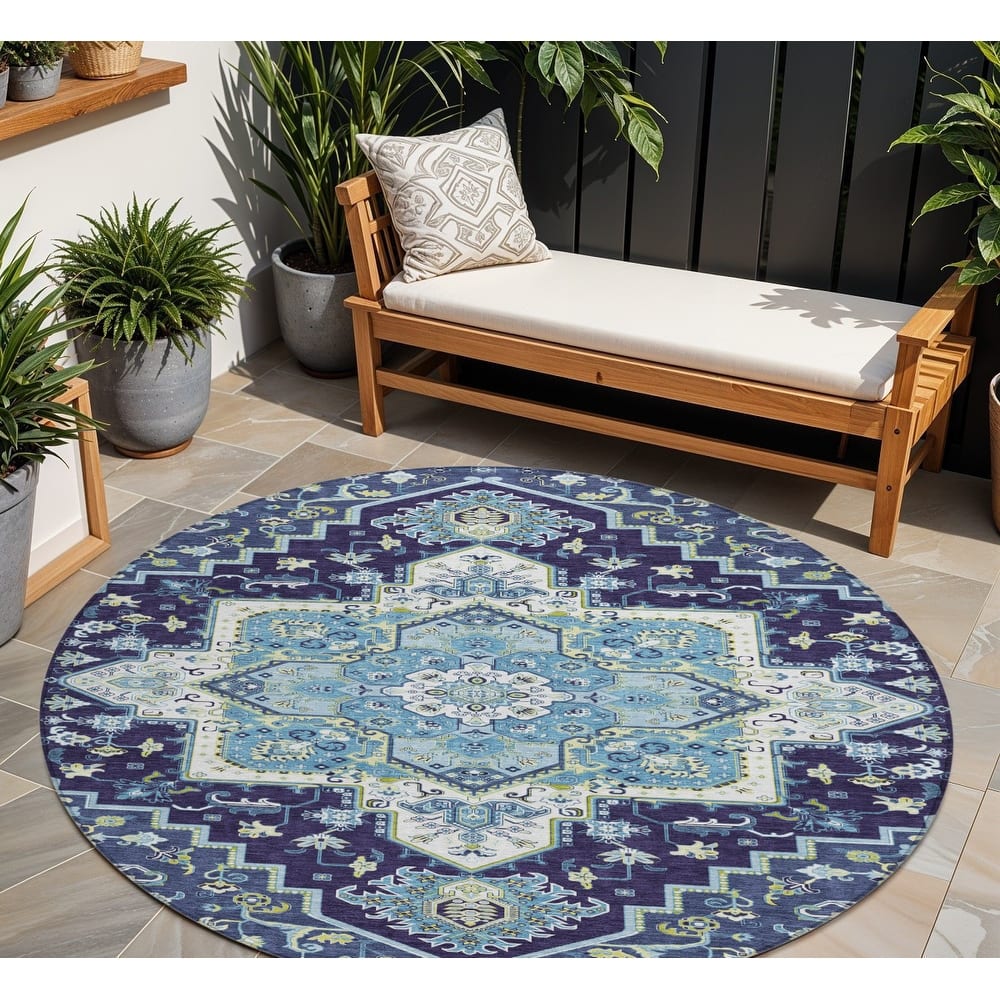 HomeRoots Oriental Traditional Rectangle Outdoor Rug