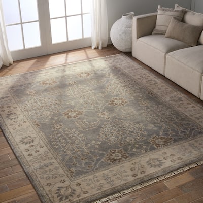 Hand-Knotted Oriental Grey/ Silver Area Rug