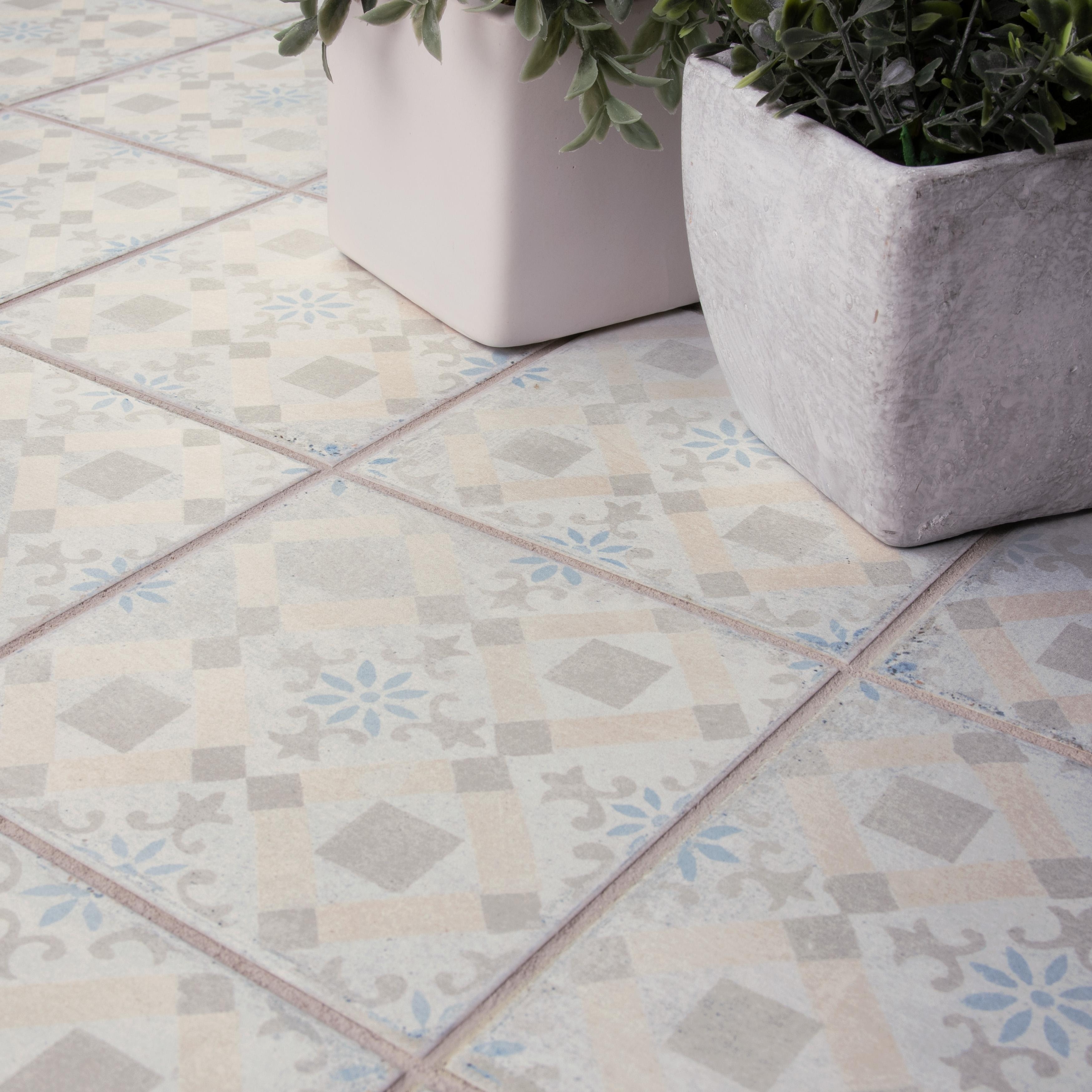 Merola Tile Barcelona Decor Born 5-3/4" x 5-3/4" Porcelain Floor and Wall Tile