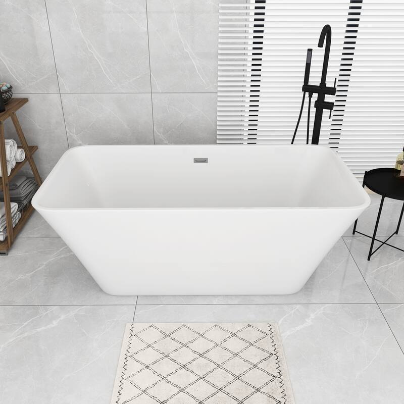 Acrylic Freestanding Flatbottom Soaking Bathtub in Glossy White