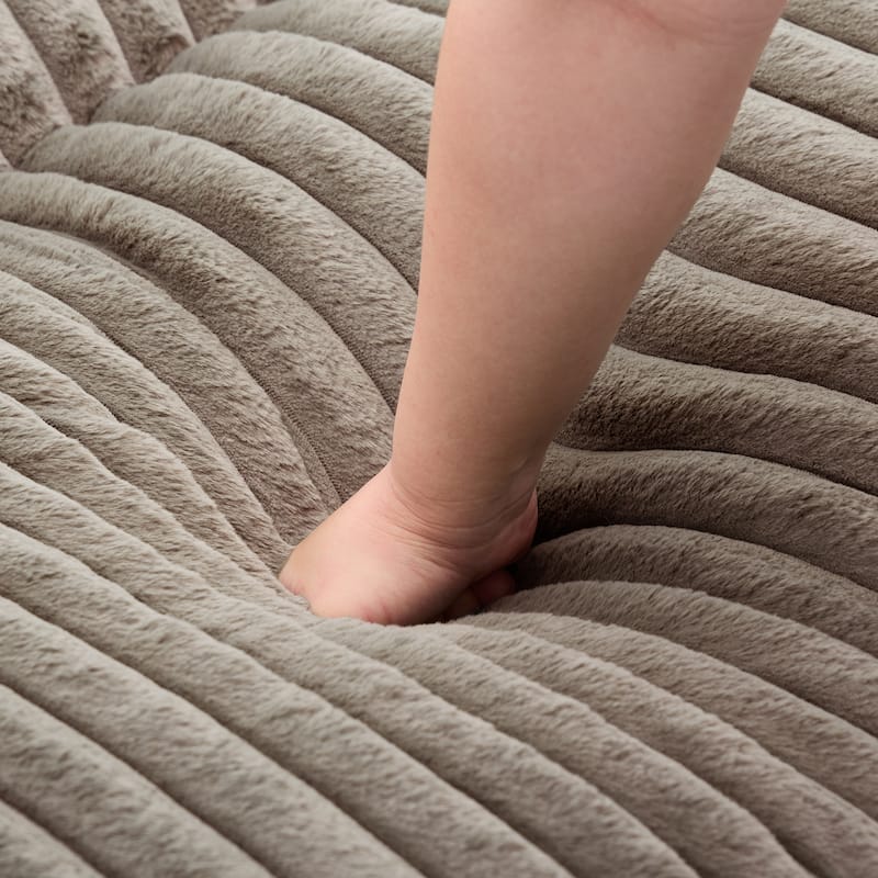 UIXE Upholstered Plush Chaise Lounge Chair For Interior