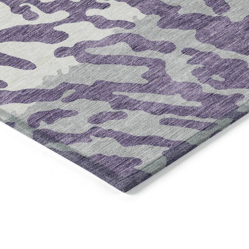 HomeRoots Animal Print Transitional Rectangle Outdoor Rug
