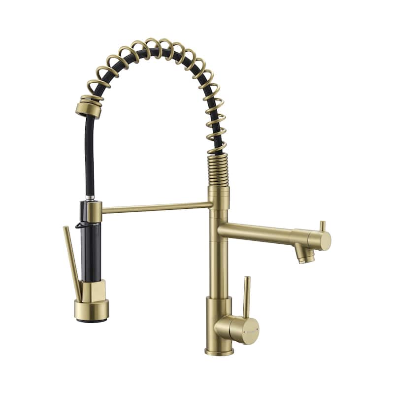Single-Handle Pull Down Sprayer Kitchen Faucet in Gold