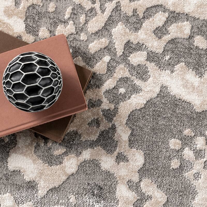 Nuloom Tilda Modern Serpent Area Rug