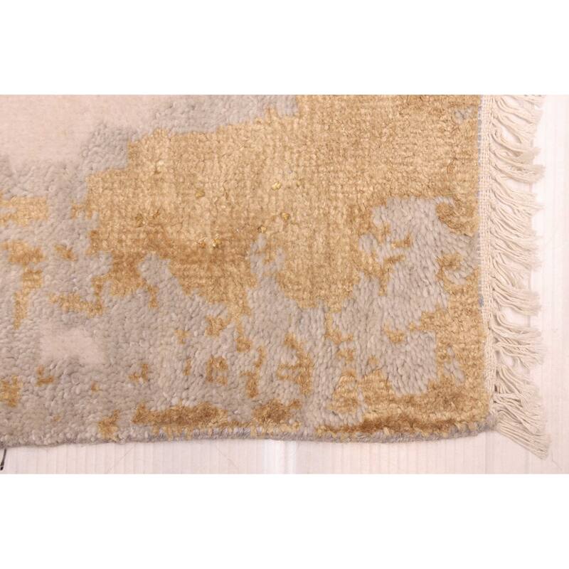 ECARPETGALLERY Hand-knotted Legacy Ivory Silk, Wool Rug - 9'11 x 13'9